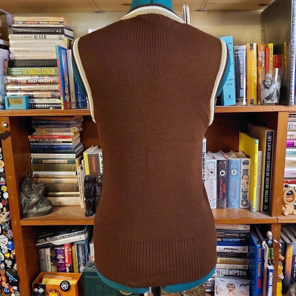 Vintage 1970s Brown V-Neck Sweater Vest Tan White Trim Retro Preppy Small - Picture 2 of 7